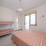 In 53332 Apartment