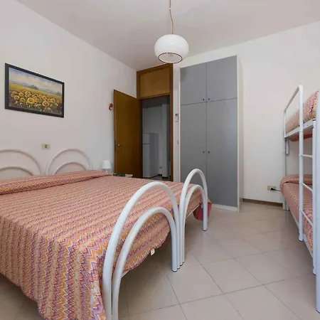 In 53332 * لينانو سابيادورو